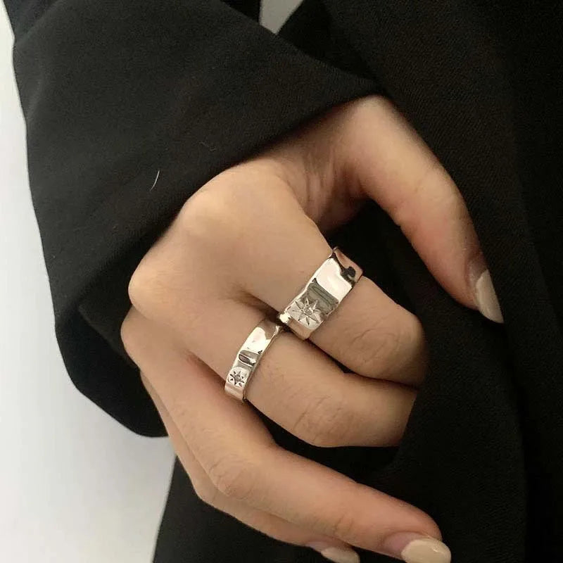 2pcs Y2K Shiny Star Opened Rings for Men Women Punk Hiphop Silver Color Star Zircon Couple Rings Party Jewelry Gifts